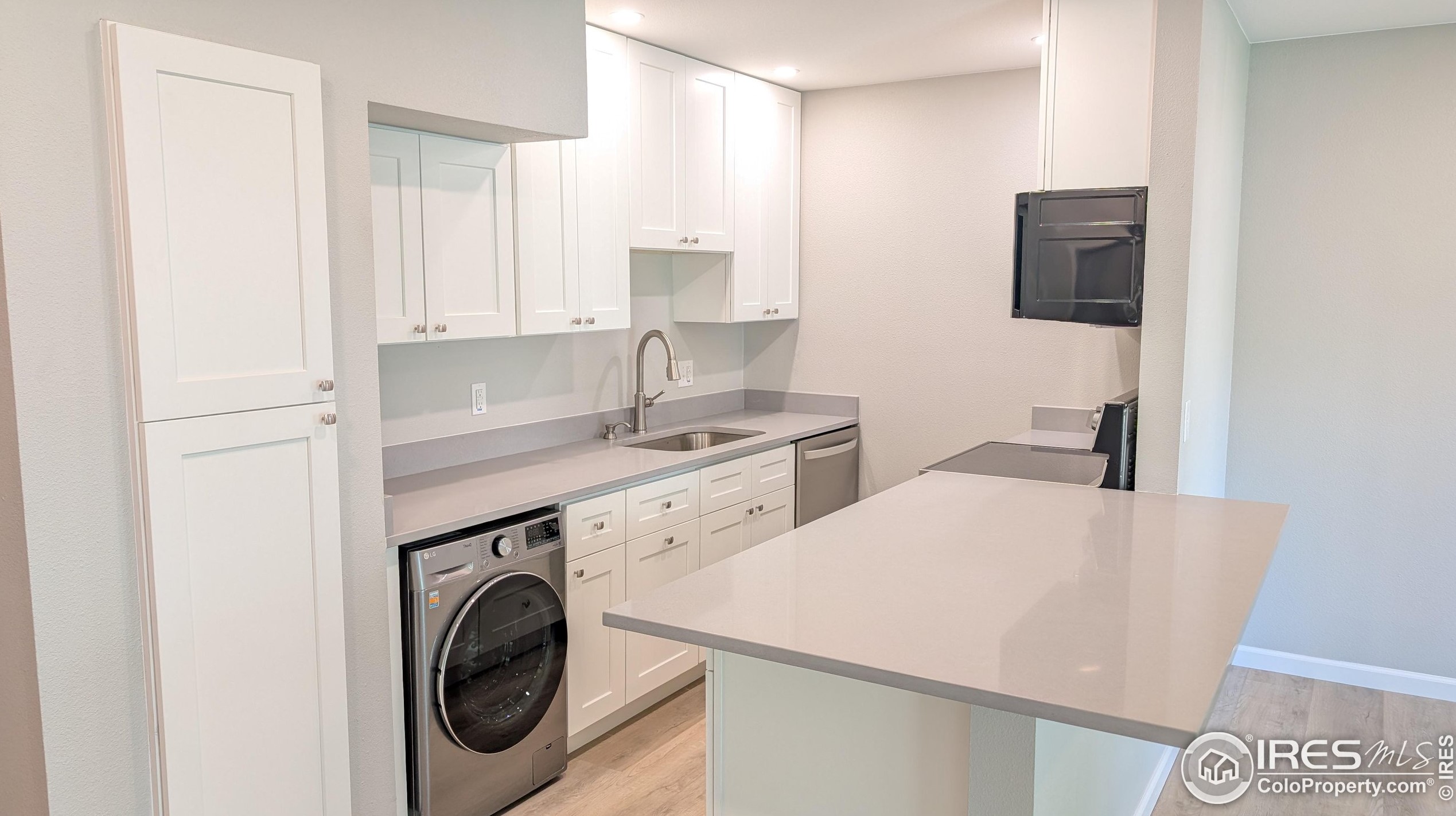 225 E 8th Ave #e6, Longmont, CO 80504