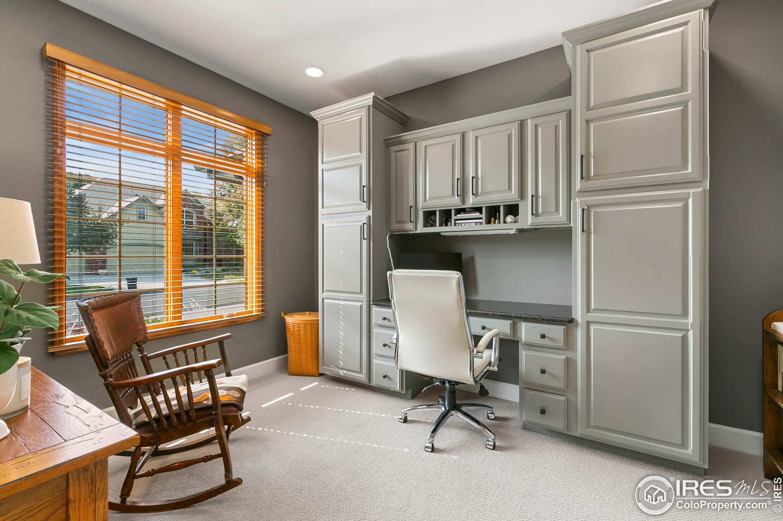 3432 Long Creek Dr, Fort Collins CO  80528-7042 exterior