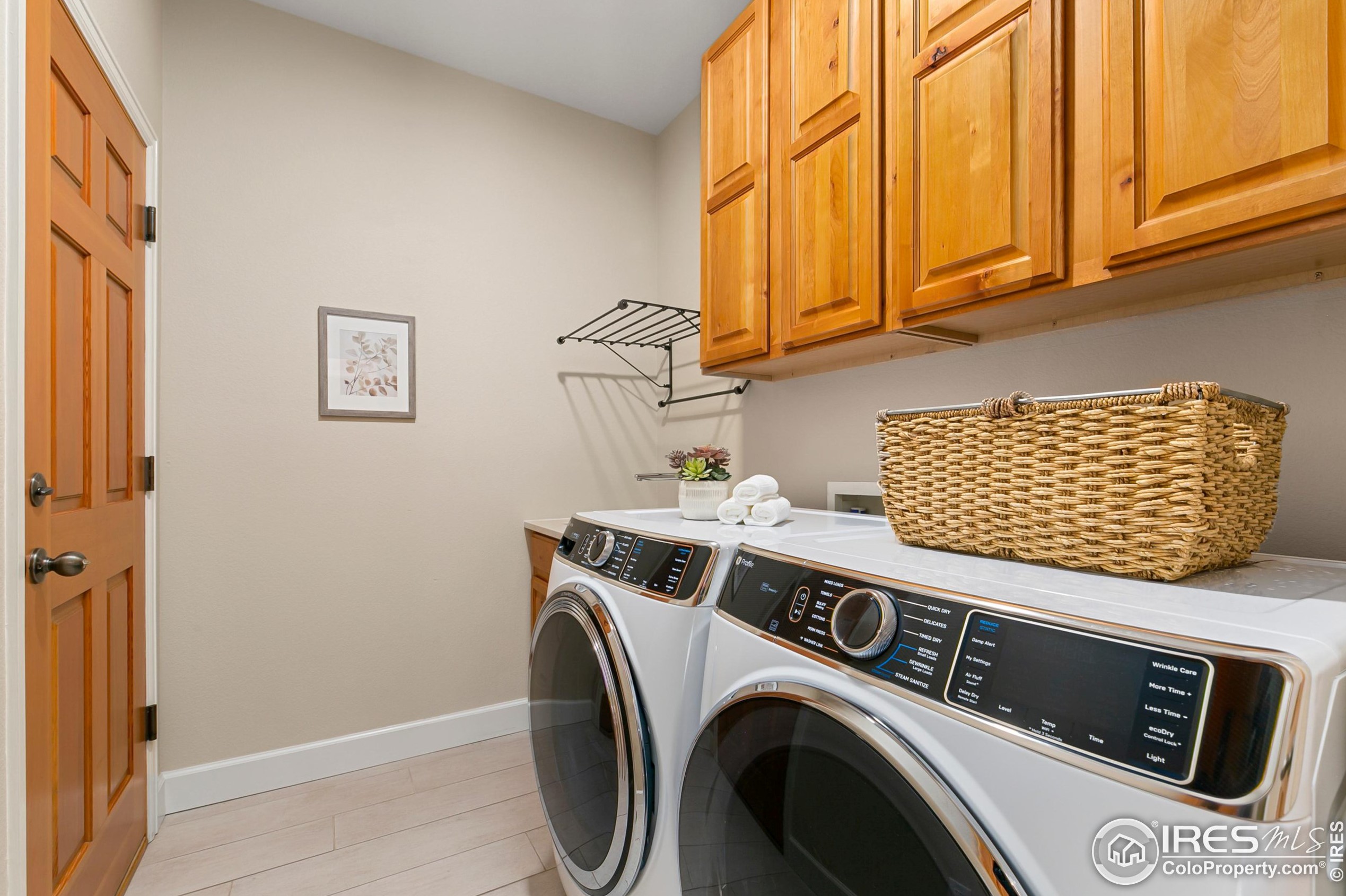 3432 Long Crk Dr, Fort Collins CO  80528-7042 exterior