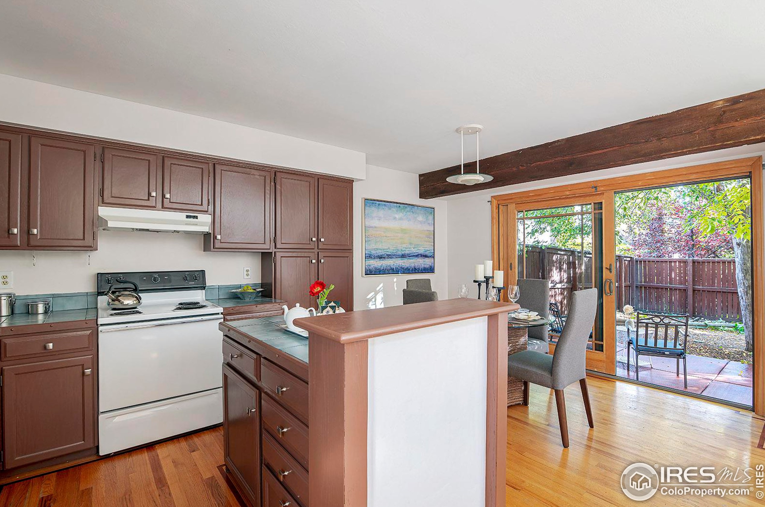 2647 Juniper Ave, Boulder, CO 80304-2458