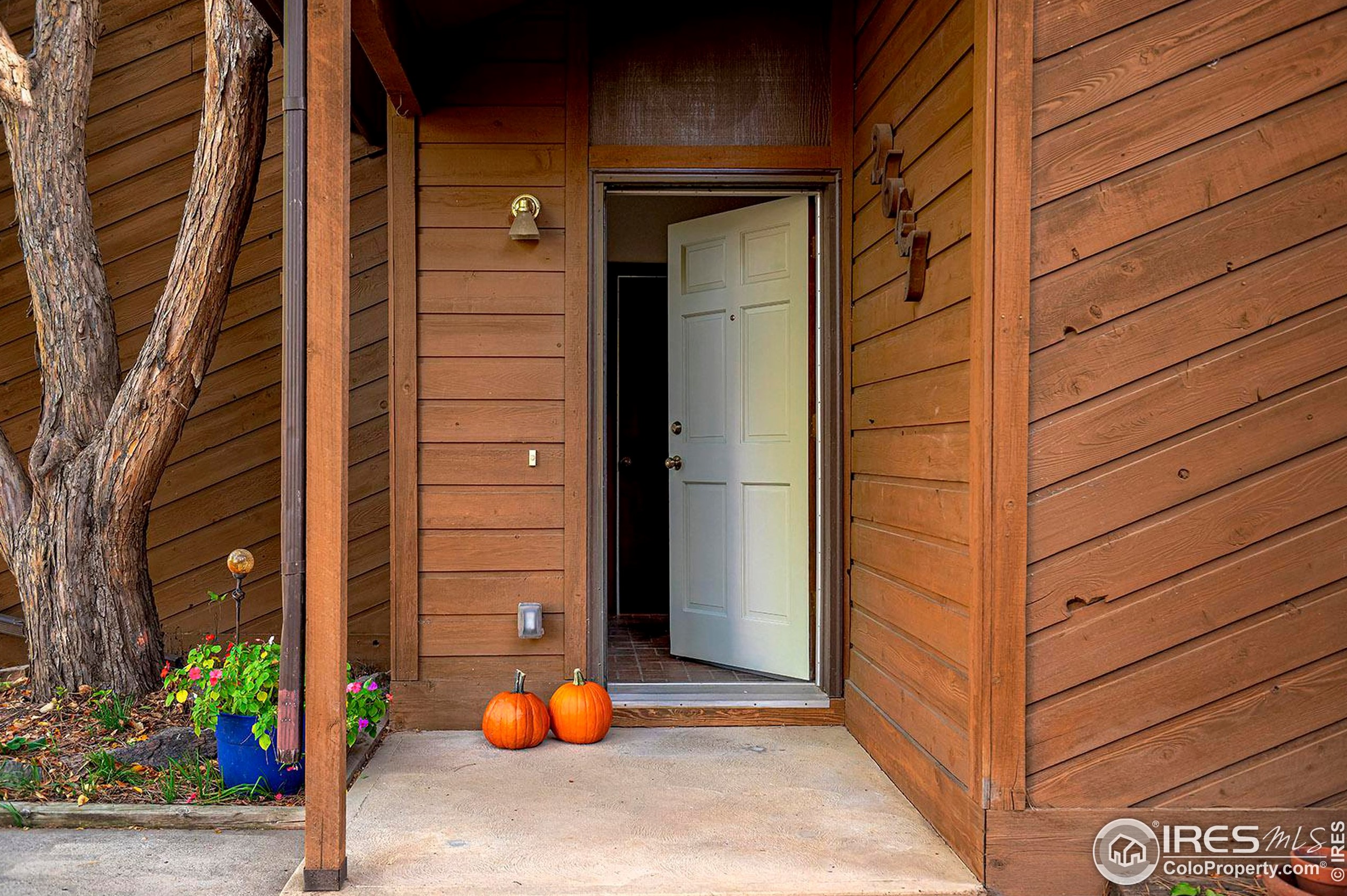 2647 Juniper Ave, Boulder CO 80304-2458 exterior