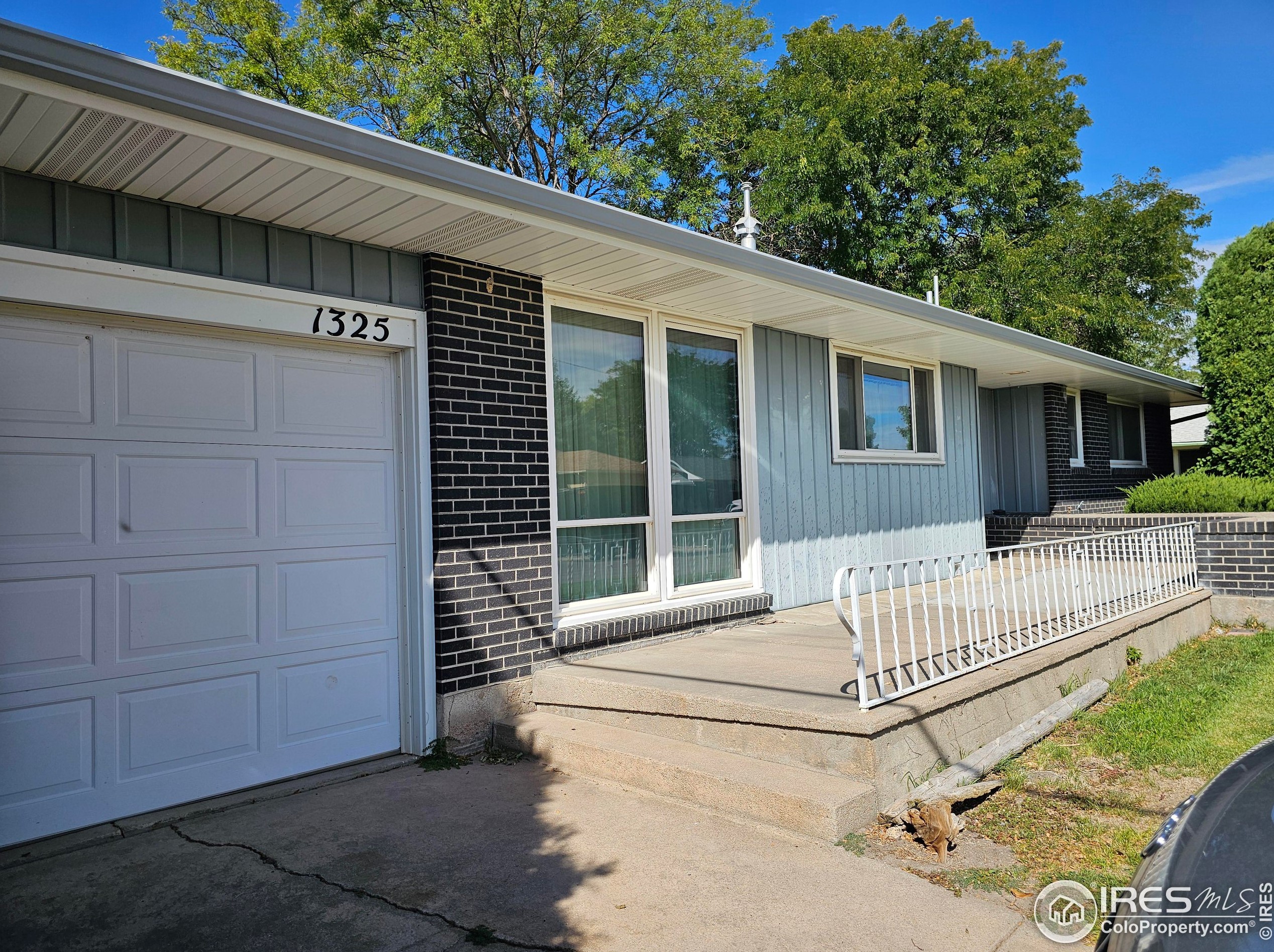 1325 Buchanan St, Sterling, CO 80751