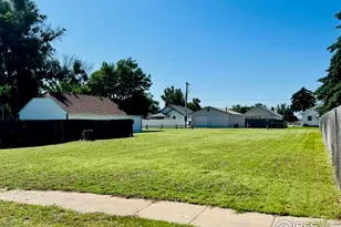 141 N Walker Ave, Haxtun, CO 80731 - Photo 2