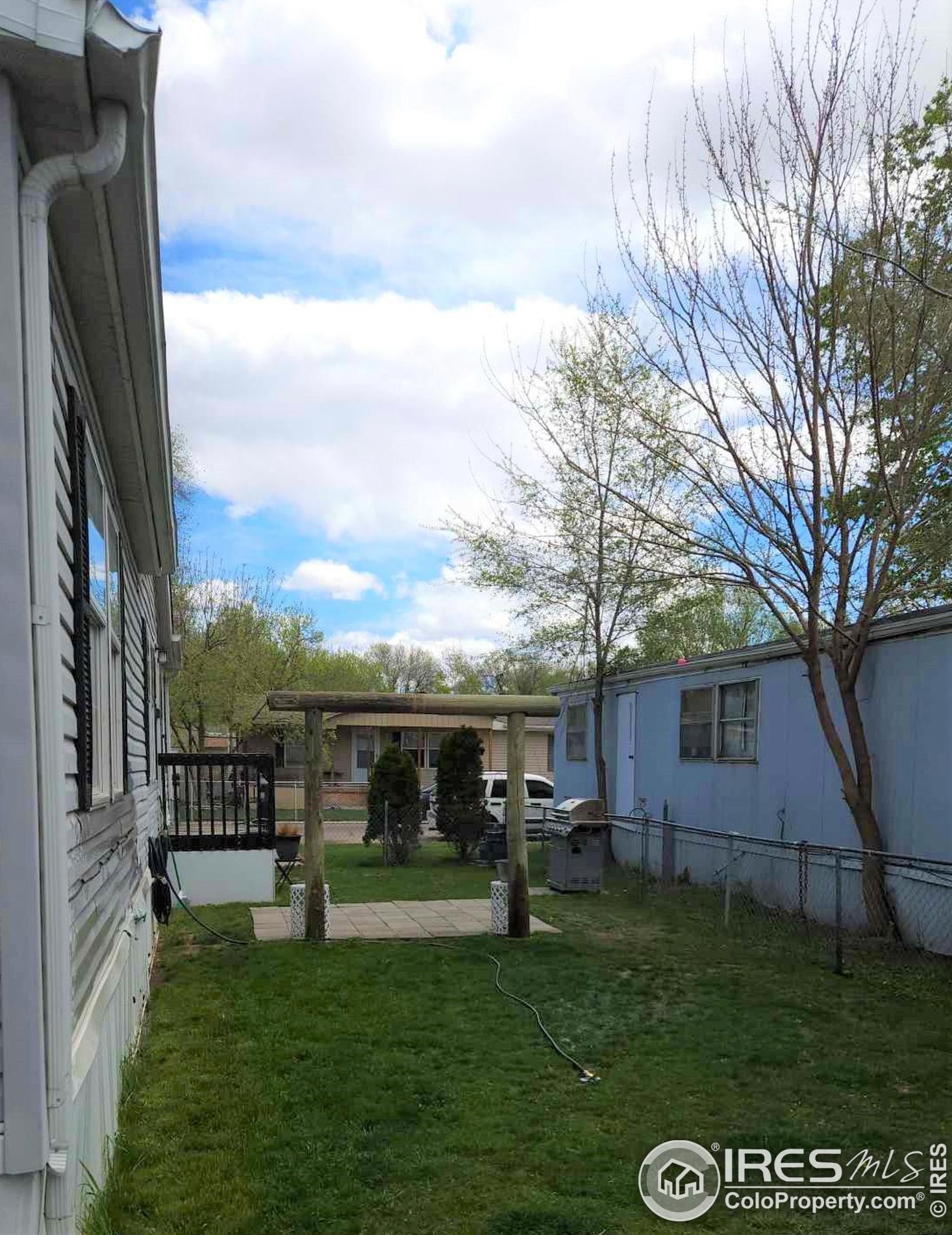 2036 1st Ave, Greeley CO  80631-7220 exterior