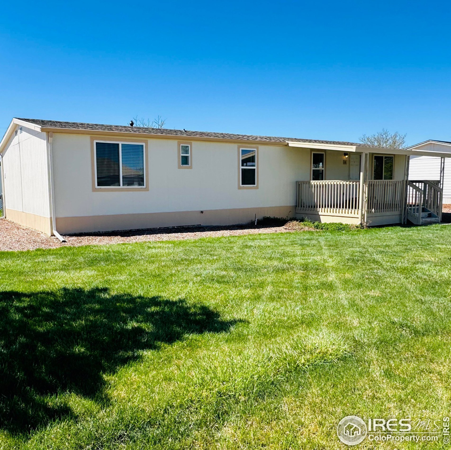 220 Washington Ave #11, Bennett, CO 80102