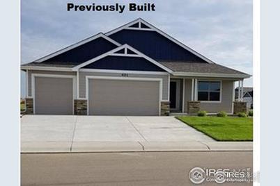 121 7 Ave - Photo 1