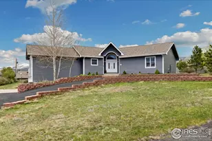 631 Lone Pine Dr, Estes Park, CO 80517 - Photo 1