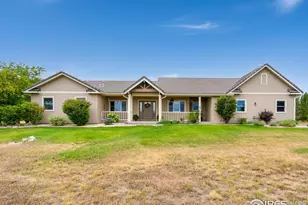 458 Deerfield Cir, Fort Collins, CO 80524 - Photo 1