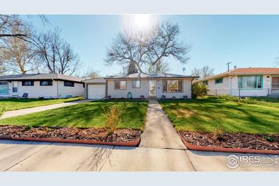2527 15th Ave - Photo 1