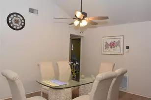 1712 Glenhouse Dr, Sarasota, FL 34231 - Photo 8