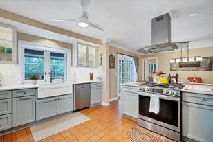 1125 Hampton Rd, Sarasota, FL 34236 - Photo 8