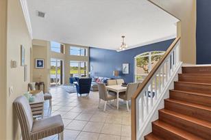 7263 Regina Royale, Sarasota, FL 34238 - Photo 2