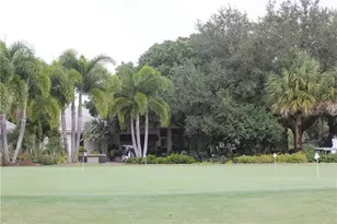 549 Fallbrook Dr, Venice, FL 34292 - Photo 56