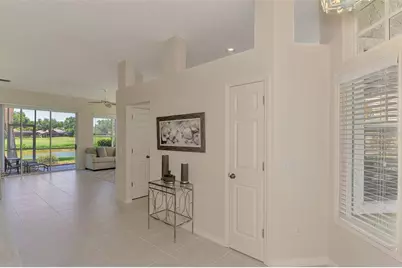 549 Fallbrook Drive, Venice, FL 34292 - Photo 6