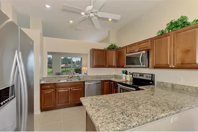 549 Fallbrook Drive, Venice, FL 34292 - Photo 10