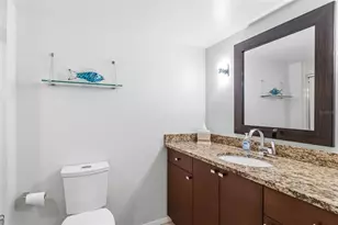 2425 Gulf of Mexico Dr, Longboat Key, FL 34228 - Photo 10