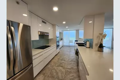 2425 Gulf Of Mexico Drive #7C, Longboat Key, FL 34228 - Photo 24