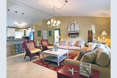 2843 New England Street, Sarasota, FL 34231 - Photo 4