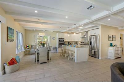 39 S Polk Drive, Sarasota, FL 34236 - Photo 14