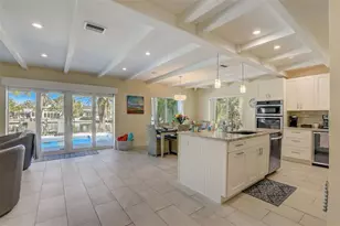 39 S Polk Dr, Sarasota, FL 34236 - Photo 36