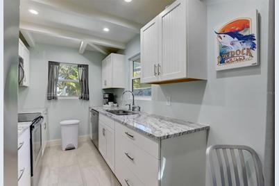 39 S Polk Drive, Sarasota, FL 34236 - Photo 50