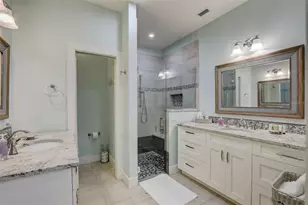 39 S Polk Dr, Sarasota, FL 34236 - Photo 12