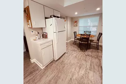 9300 Clubside Circle #1109, Sarasota, FL 34238 - Photo 4