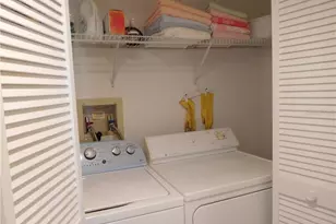 9300 Clubside Cir, Sarasota, FL 34238 - Photo 26