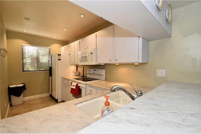 1716 Glenhouse Drive #GL324, Sarasota, FL 34231 - Photo 6