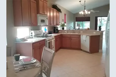 5808 Nesters Lane, Bradenton, FL 34203 - Photo 8