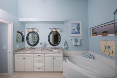 5330 Hyland Hills Avenue #2321, Sarasota, FL 34241 - Photo 20