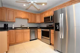 1667 Brookhouse Cir, Sarasota, FL 34231 - Photo 10