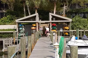 1667 Brookhouse Cir, Sarasota, FL 34231 - Photo 26
