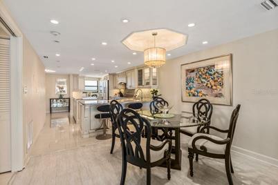 5770 Midnight Pass Road #605, Sarasota, FL 34242 - Photo 10