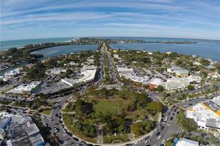 1001 Benjamin Franklin Dr, Sarasota, FL 34236 - Photo 34