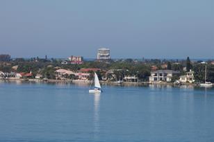 1001 Benjamin Franklin Dr, Sarasota, FL 34236 - Photo 48