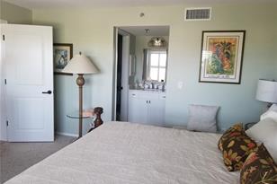 1001 Benjamin Franklin Dr, Sarasota, FL 34236 - Photo 12