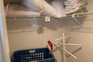 1001 Benjamin Franklin Dr, Sarasota, FL 34236 - Photo 16