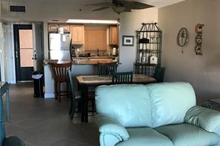 1001 Benjamin Franklin Dr, Sarasota, FL 34236 - Photo 4