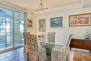 750 N Tamiami Trl, Sarasota, FL 34236 - Photo 12