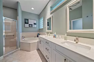 354 Melrose Ct, Venice, FL 34292 - Photo 26