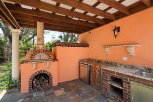 2520 Tami Sola St, Sarasota, FL 34237 - Photo 44