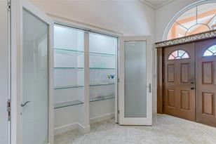 2520 Tami Sola St, Sarasota, FL 34237 - Photo 52