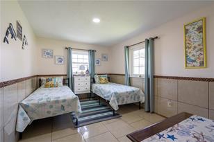 2140 Pinehurst St, Sarasota, FL 34231 - Photo 18