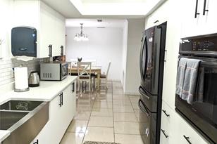 2140 Pinehurst St, Sarasota, FL 34231 - Photo 32