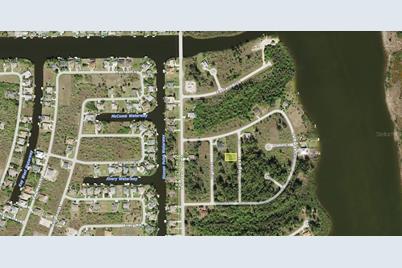 9251 Lingle Street, Port Charlotte, FL 33981 - Photo 2