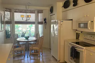 9611 Castle Point Dr, Sarasota, FL 34238 - Photo 10