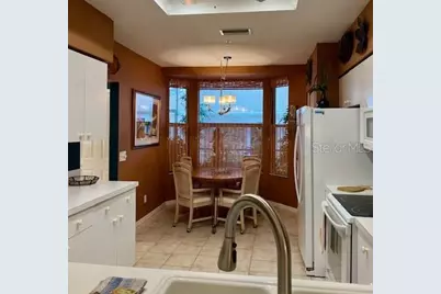 9611 Castle Point Drive #916, Sarasota, FL 34238 - Photo 10