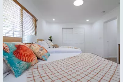 7354 Biltmore Drive, Sarasota, FL 34231 - Photo 44