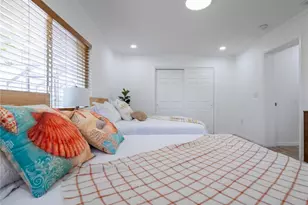 7354 Biltmore Dr, Sarasota, FL 34231 - Photo 44